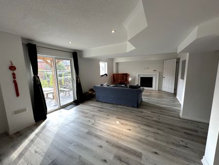 For Lease - 196 Colesbrook Road Unit# basement, Richmond Hill, Ontario - Photo 2