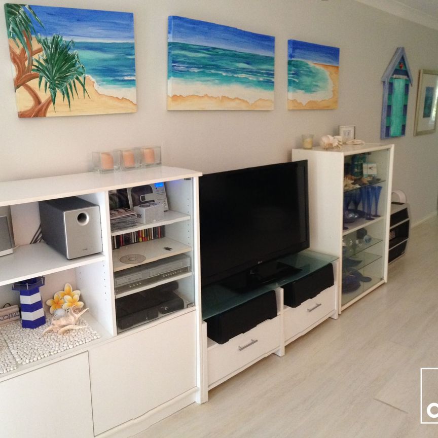 Two Bedroom Beach Townhouse - Photo 1
