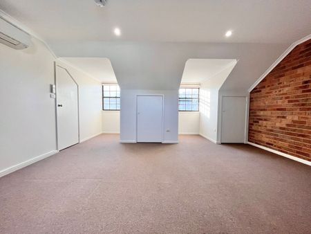 41 Gibson Street, Cooks Hill - Photo 3