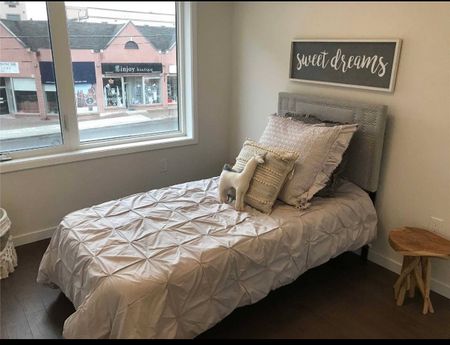 For Lease - 600 Alex Gardner Circle, Aurora, Ontario - Photo 4