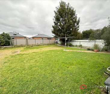 46 Dalman Parkway, Glenfield Park, NSW 2650 - Photo 4