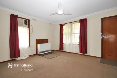 74 Albert Street, 2580, Goulburn Nsw - Photo 2