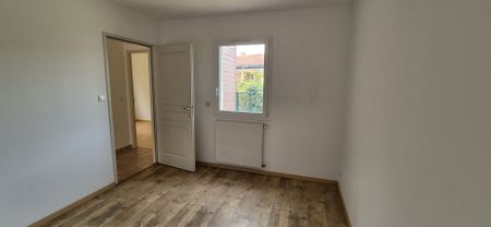 Location Maison 5 pièces 115m² MONTAUBAN 82000 - Photo 3