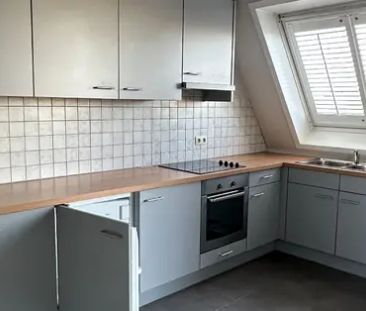 Brugge: ruim dakappartement met 2 slpk en staanplaats - Foto 6