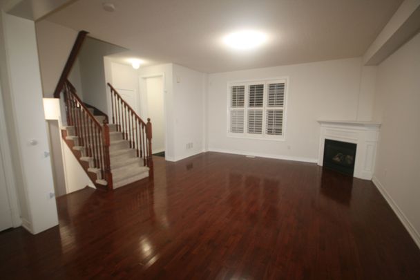 For Lease - 75 Kentview Crescent, Markham, Ontario - Photo 1