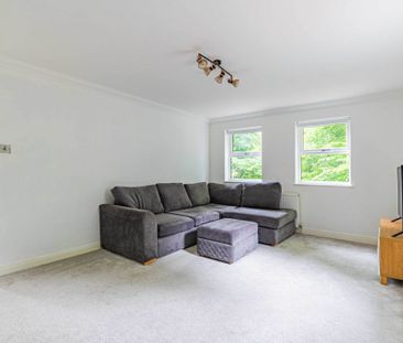 2 bed Flat for rent - Photo 1
