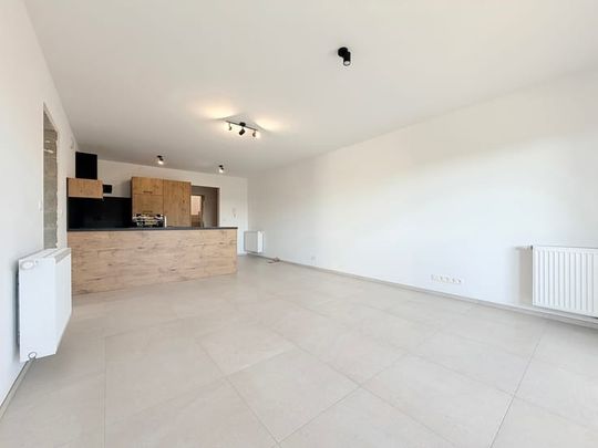 Appartement te huur - Photo 1
