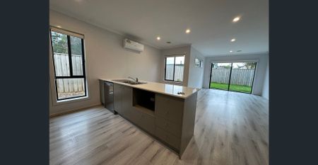 Celebrate the summer holidays in your new home - Photo 4