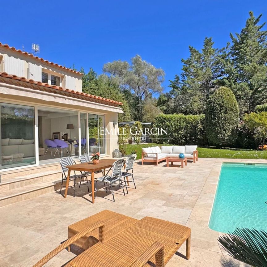 Le Cannet Cote d'Azur, à louer, maison proche centre ville, piscine, 3 chambres doubles - Photo 1