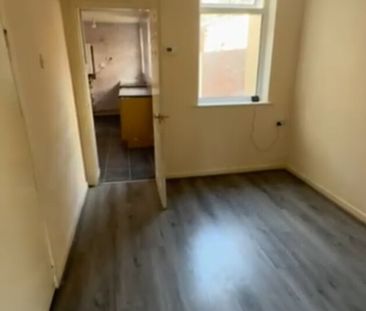 Himley Road, Dudley, DY1 2QG - Photo 3