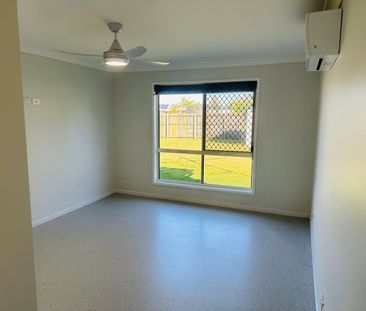 Sleek and Modern Home - Photo 5