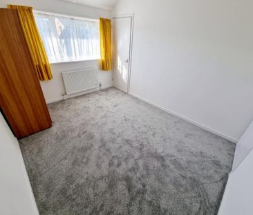 3 bedroom end of terrace house to rent - Photo 5