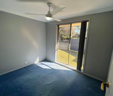 TIDY FAMILY HOME!!! - Photo 1