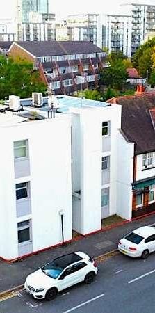 Clayponds Lane, Brentford, London, TW8 - Photo 1