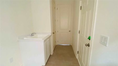 For Lease - 31 Elverton Crescent Unit# Upper, Brampton, Ontario - Photo 3