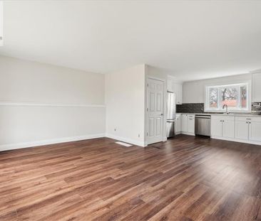 79 CANTERBURY Avenue Unit# Upper, Stoney Creek, Ontario, L8G3S8 - Photo 2