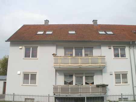 Großzügige 4-Zimmer-Wohnung mit Balkon! - Foto 2