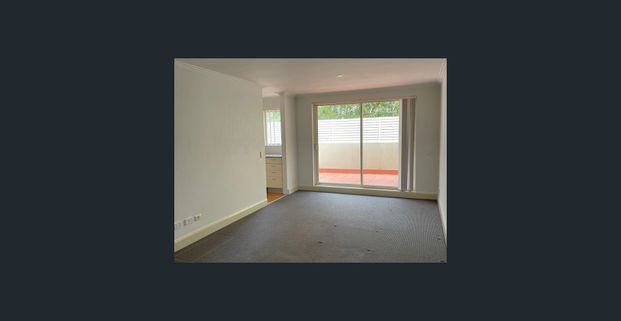 TWO BEDROOM APARTMENT IN THE HEART OF MOSMAN - Photo 1