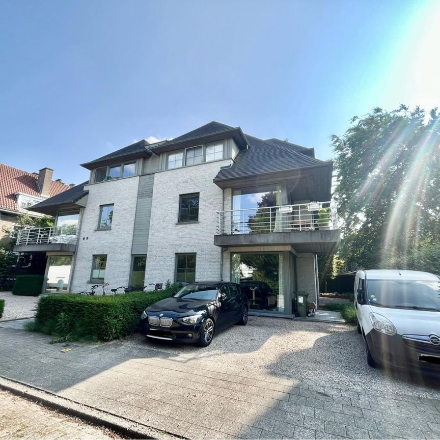 Twee slaapkamer appartement met staanplaats - Photo 1