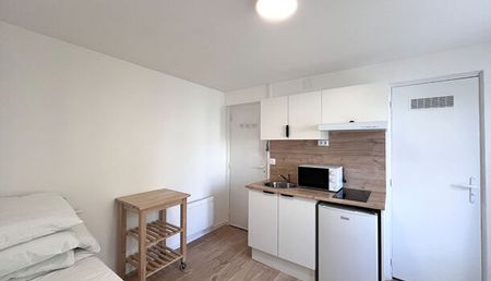 Appartement 1 pièces 12m2 REIMS 445 euros - Photo 4