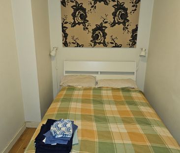 Newtown - Photo 2
