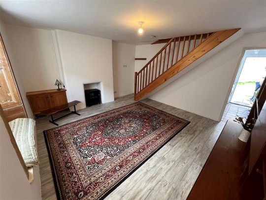 2 bedroom terraced house to rent - Photo 1