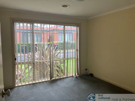 7 / 35 David Street, Dandenong - Photo 2