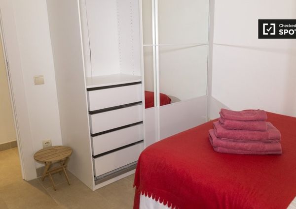 barcelona, Catalonia 08025