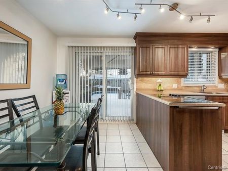 Maison de plain-pied - 6860 Av. Maupassant - Photo 2