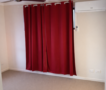 Modern Family Living on a Corner Block - Photo 2