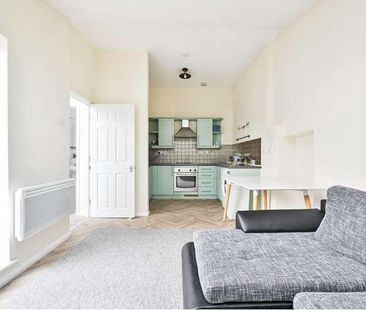 Racton Road, Fulham, SW6 - Photo 1