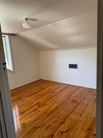 Glen Osmond - Photo 2