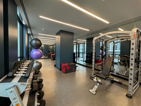 For Lease - 1 Yorkville Avenue Unit# 3305, Toronto, Ontario - Photo 5