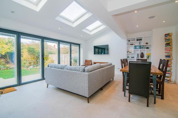 4 bedroom house to rent - Photo 1