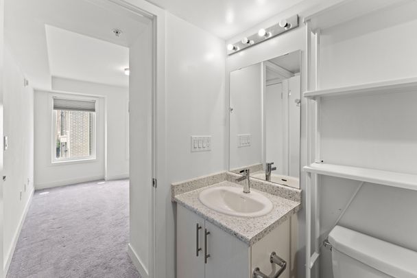 For Lease - 3476 Widdicombe Way Unit# 15, Mississauga, Ontario - Photo 1