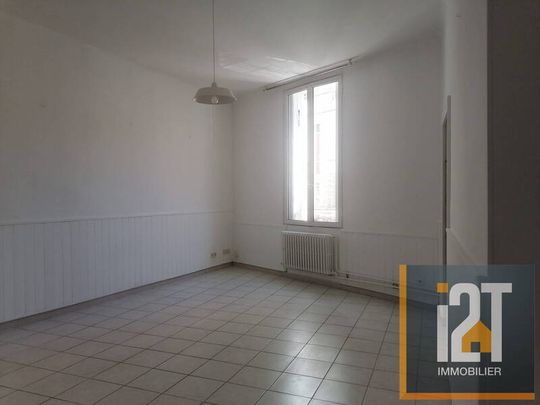 Appartement à louer - Nîmes 2 pièces de 53.1 m² - Photo 1