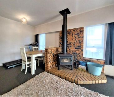 Wonderful Quiet Family Home - Photo 1