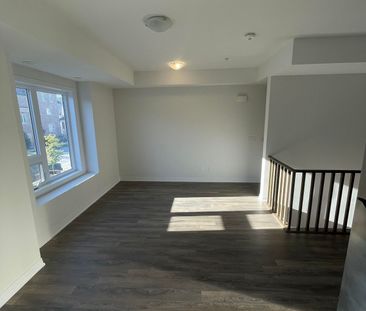 For Lease - 2635 William Jackson Drive Unit# 408, Pickering, Ontario - Photo 3