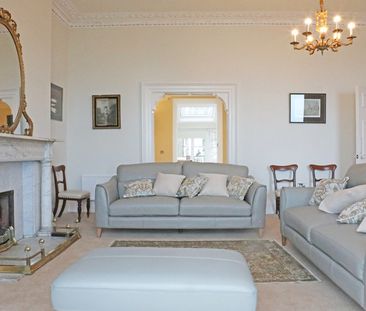 4 Marine Terrace Dun Laoghaire Co. Dublin, - Photo 1