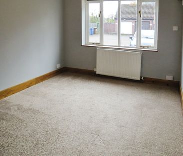 Armstrong Close, Newmarket - Photo 3