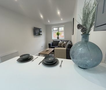 Darlington Road Room 3 - Photo 1