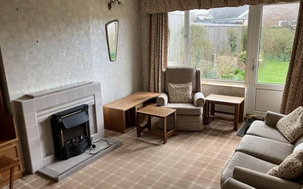 Singleton Close, Worthing - Photo 1