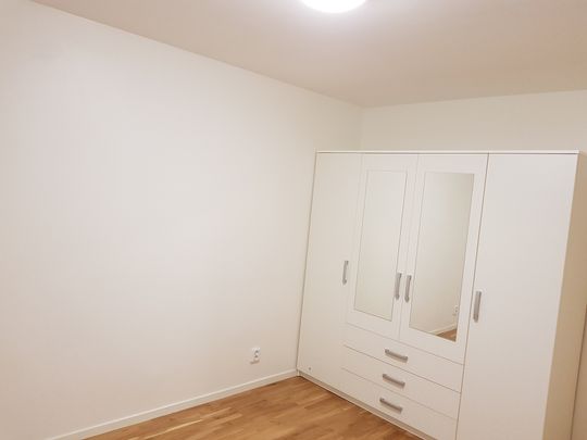 Tomtebovägen, Kållered - Photo 1