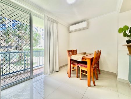 151/10-16 Alexandra Avenue, Mermaid Beach, QLD 4218 - Photo 3