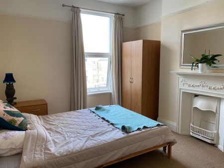 4 bedroom house share to rent - Photo 5