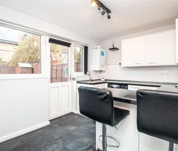 2 bedroom house to rent - Photo 1