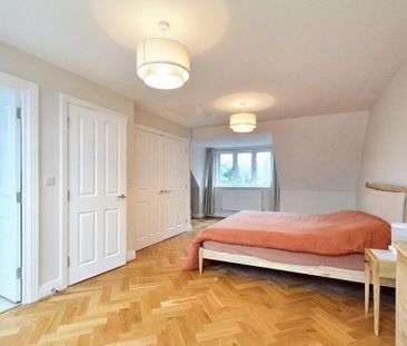 4 bedroom detached house to rent - Photo 4