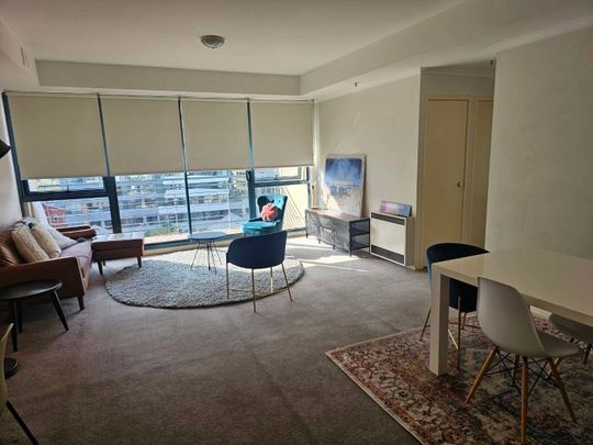 West Melbourne - Photo 1