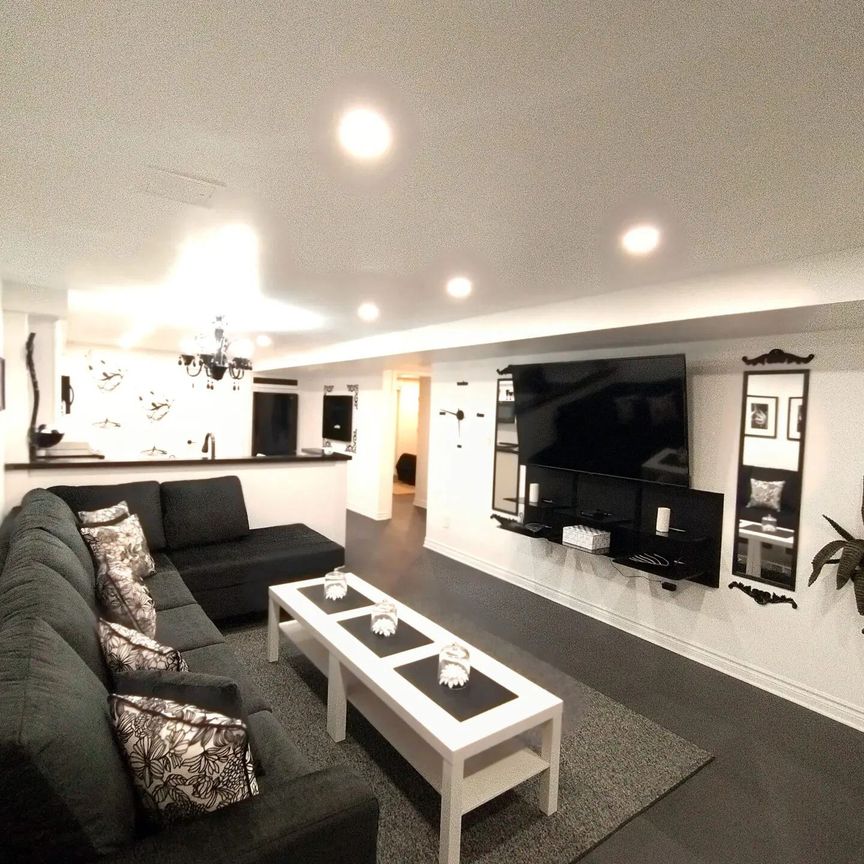 For Lease - 32 Ontoro Boulevard Unit# Bsmt, Ajax, Ontario - Photo 1