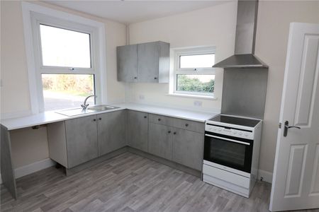 Bournes Green Chase, Shoeburyness, Southend-on-Sea, Essex, SS3 8UA - Photo 4